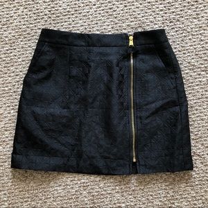 BCBGMaxazria Black Skirt WITH POCKETS